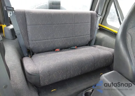 2001 Jeep Wrangler Sport z USA, uszkodzony, nr VIN 1J4FA49S51P354540